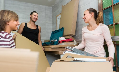 Removal van service for local moves in Kennington